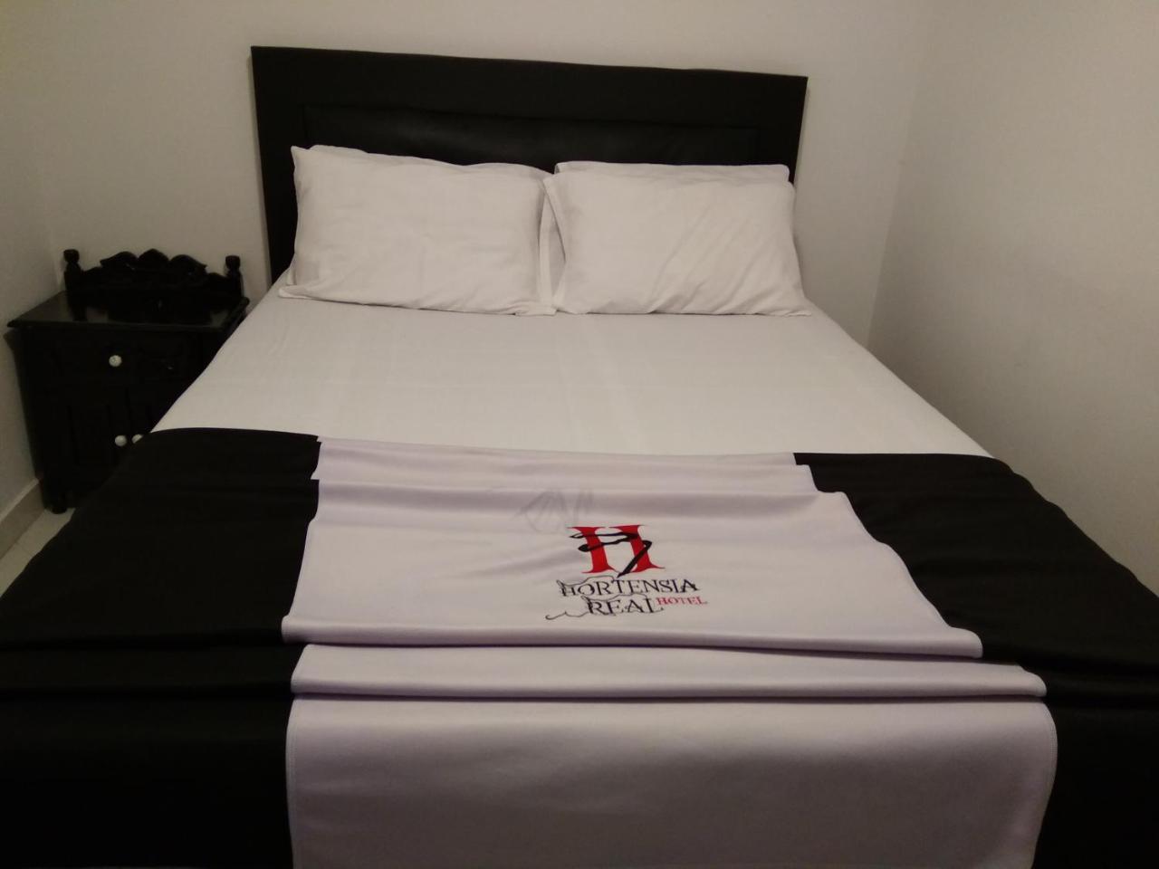 Hotel Hortensia Real Paipa Buitenkant foto